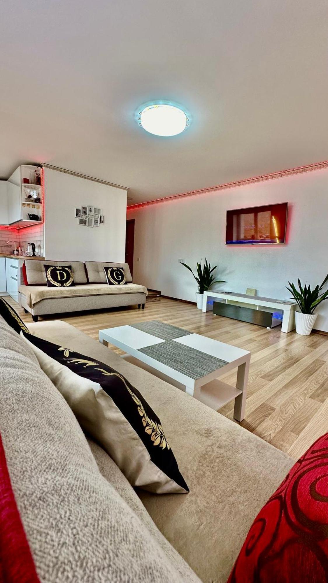 Neriesapartment No.2 Bedrooms Modern Suite In Centrum Palanga Bagian luar foto